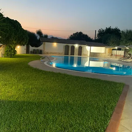 Prázdninový dům Parisi Deluxe Floridia